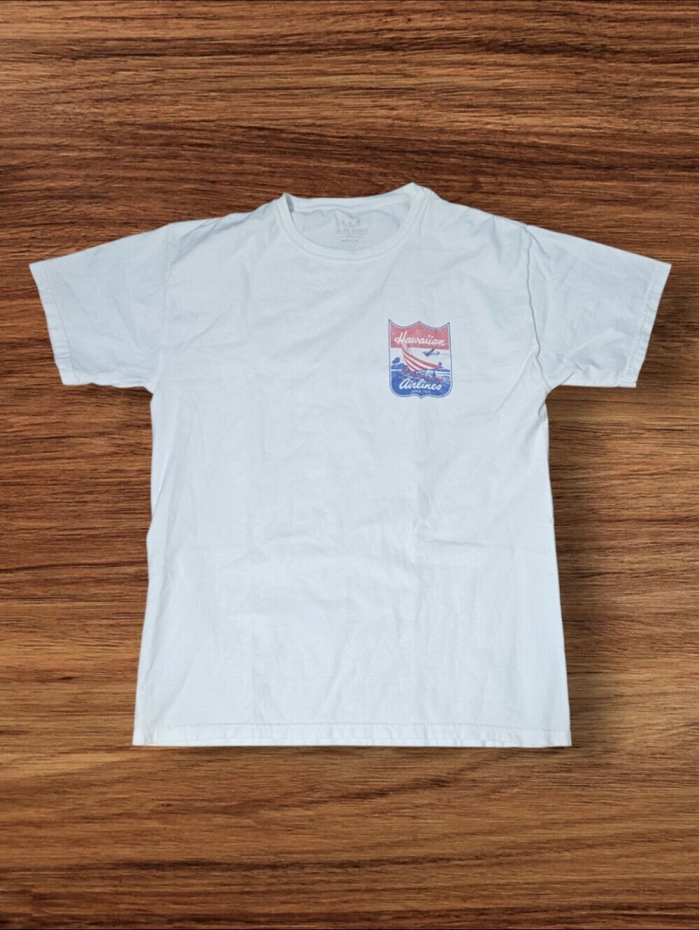 Malibu Shirts Hawaiian Airlines White Graphic Logo Tee Shirt